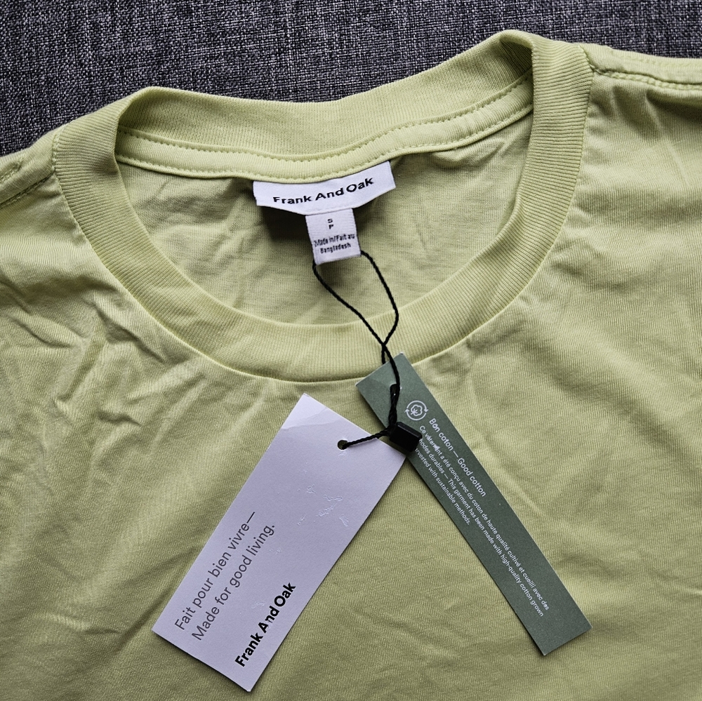 Frank and Oak t-shirt - Picture 4 of 5